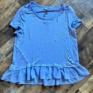 Marled Light Blue Ruffle Hem Short Sleeve Top